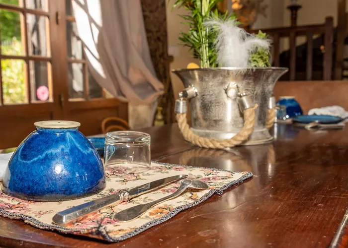 D Hotes Iris Frühstückspension Saint-Amand-de-Vergt